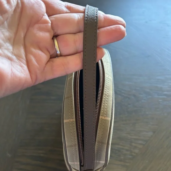 Burberrys House Check Nova Check Vintage HandBag EXCELLENT CONDITION 5.51x7.9” - Picture 6 of 8